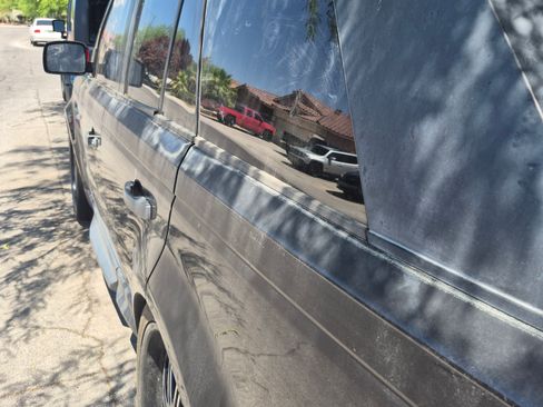 Used 2009 Land Rover Range Rover Sport HSE AWD/4WD image 12