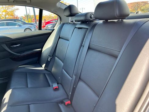 Used 2011 BMW 328i xDrive Sedan image 19