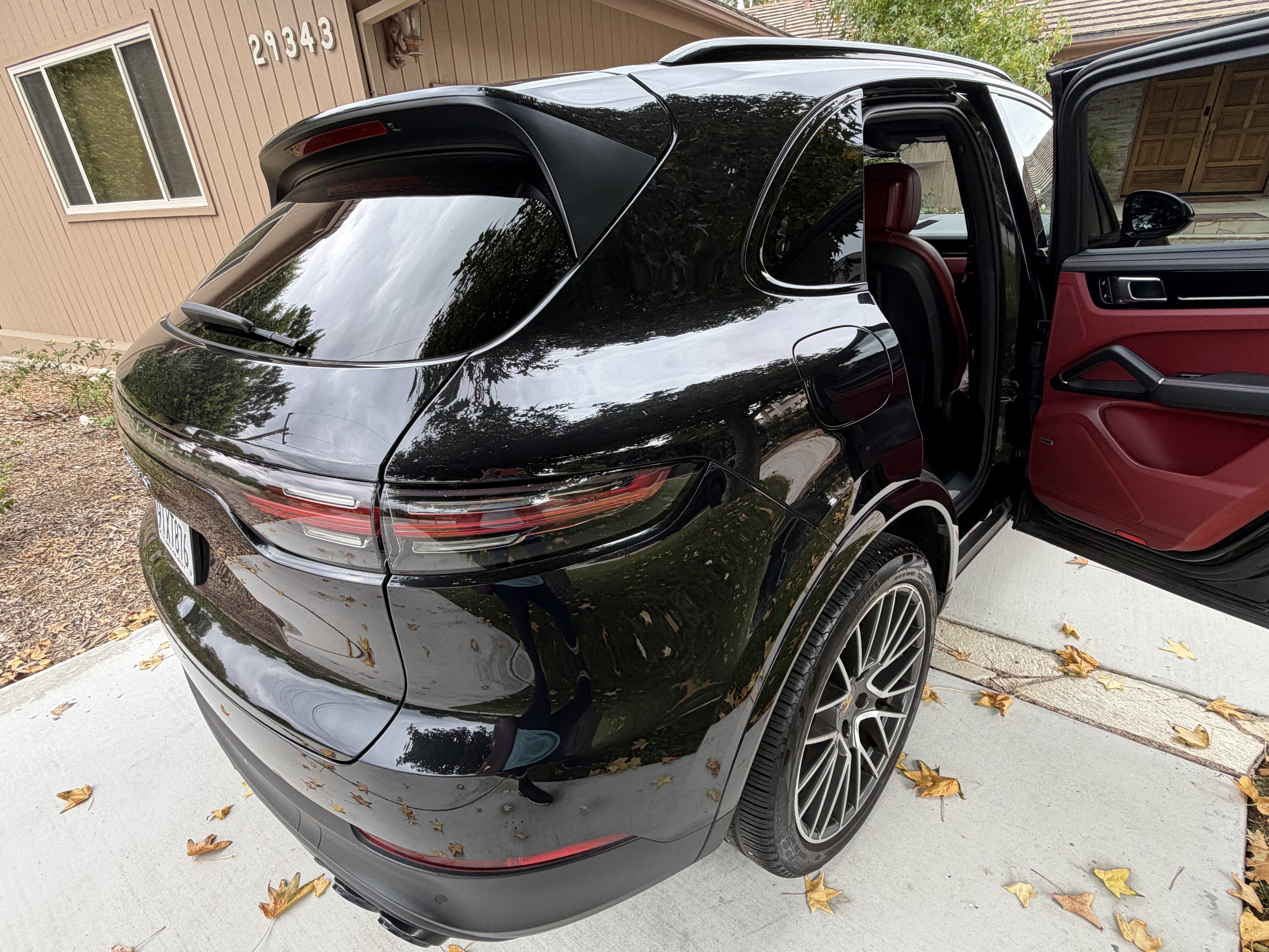 Used 2019 Porsche Cayenne S AWD/4WD image 11