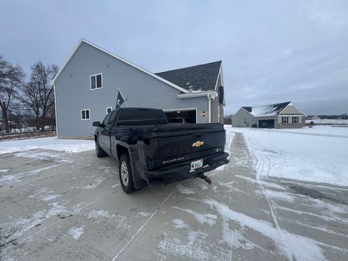 Used 2019 Chevrolet Silverado 1500 LT w/ All Star Edition image 11