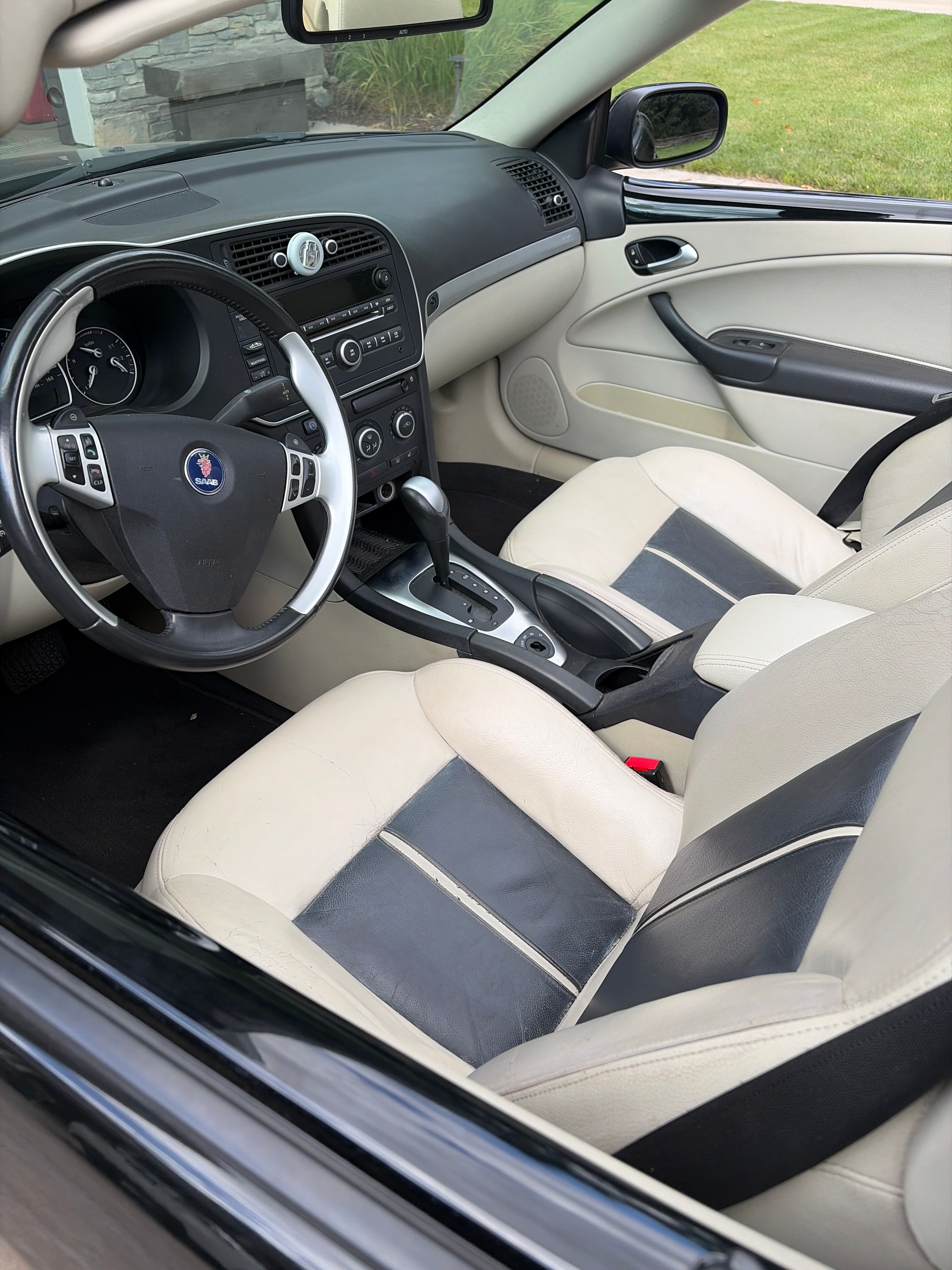 Used 2008 Saab 9-3 Aero w/ Touring Package FWD image 16