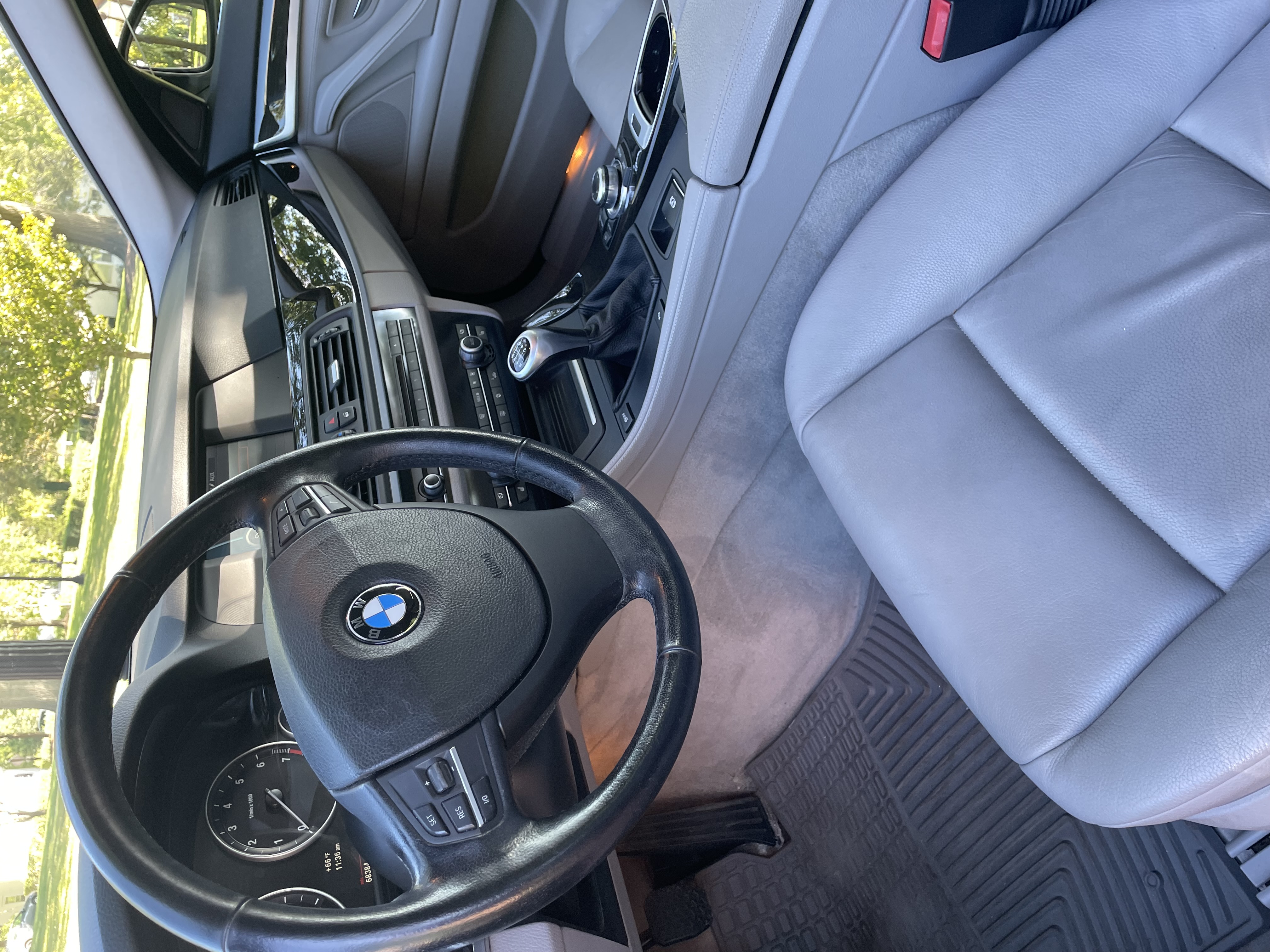 Used 2011 BMW 535i Sedan RWD image 11
