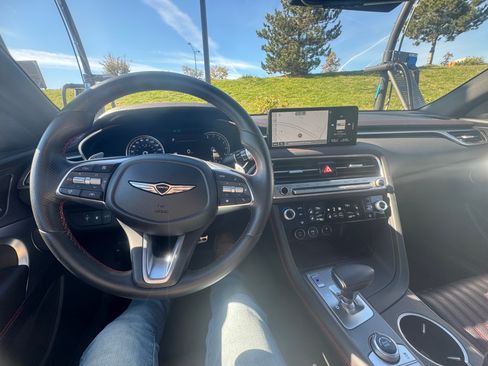 Used 2024 Genesis G70 2.5T w/ Sport Prestige Package image 8