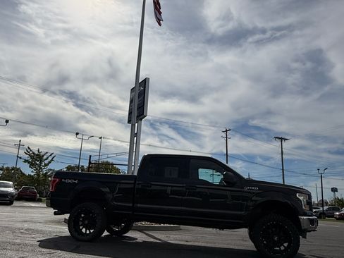 Used 2015 Ford F150 XLT w/ Trailer Tow Package image 2