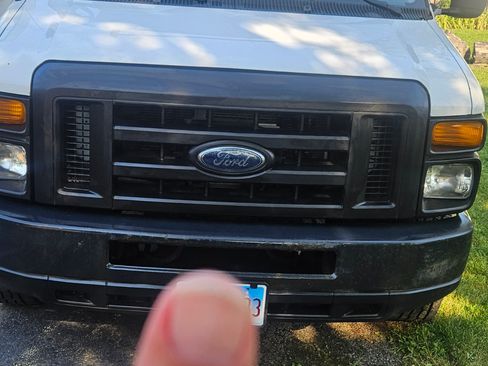 Used 2012 Ford E-350 and Econoline 350 Super Duty image 8