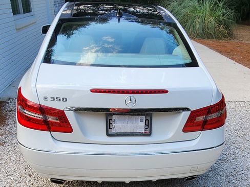 Used 2011 Mercedes-Benz E 350 Coupe image 5