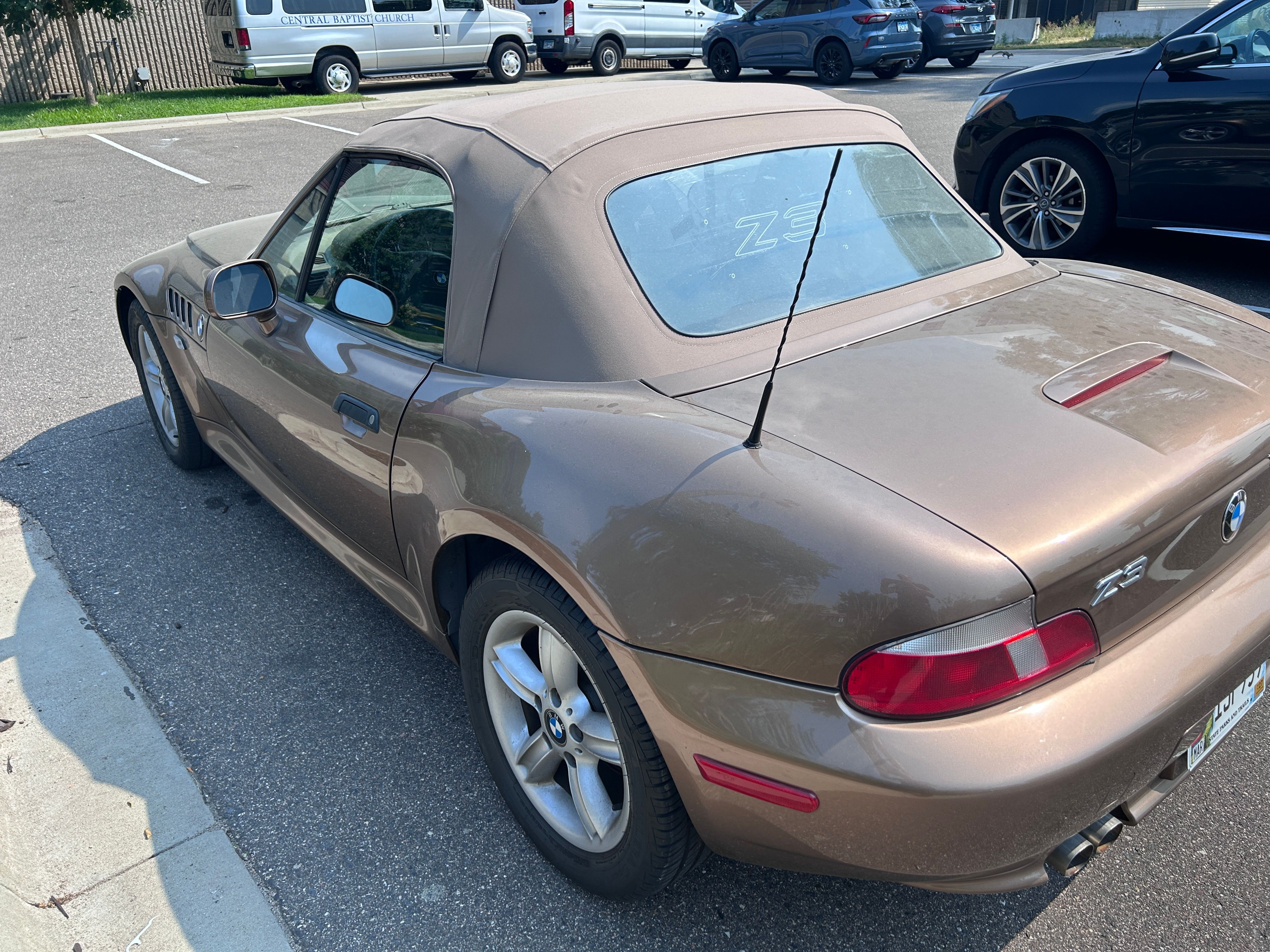 Used 2002 BMW Z3 2.5i RWD image 6