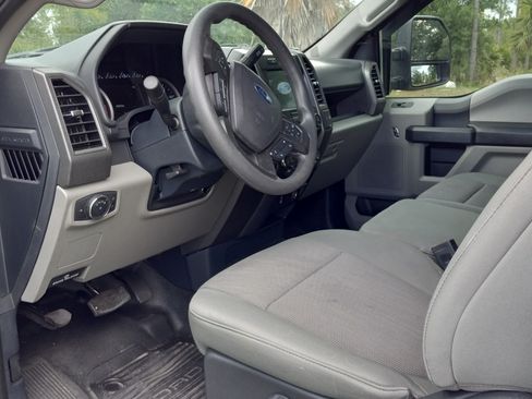 Used 2022 Ford F350 XL w/ Power Equipment Group AWD/4WD image 11