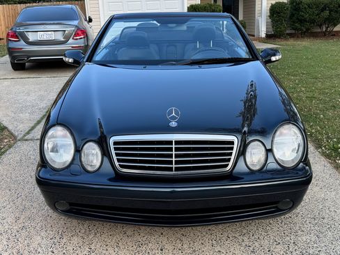 Used 2002 Mercedes-Benz CLK 55 AMG Cabriolet image 10