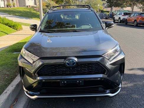 Used 2021 Toyota RAV4 XSE w/ Premium Package AWD/4WD image 5