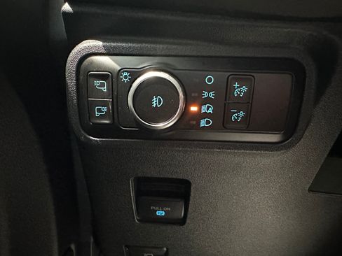 Used 2023 Ford Bronco Outer Banks image 18