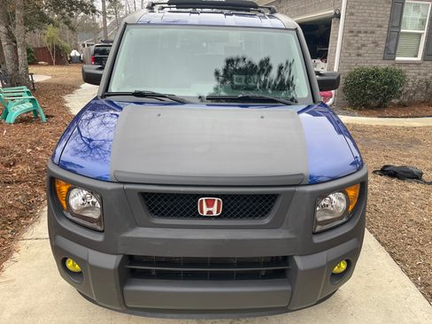 Used 2004 Honda Element EX image 2