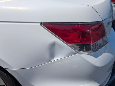 Used 2009 Honda Accord LX image 14