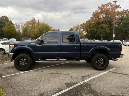 Used 2013 Ford F250 Lariat w/ Chrome Pkg image 10