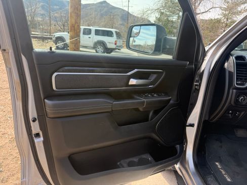 Used 2019 RAM 1500 Big Horn image 2