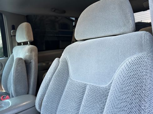 Used 1999 Chevrolet Tahoe 4WD 2-Door w/ Preferred Equipment Group image 5