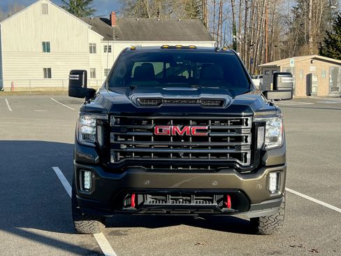 Used 2022 GMC Sierra 2500 AT4 w/ AT4 Preferred Package image 2