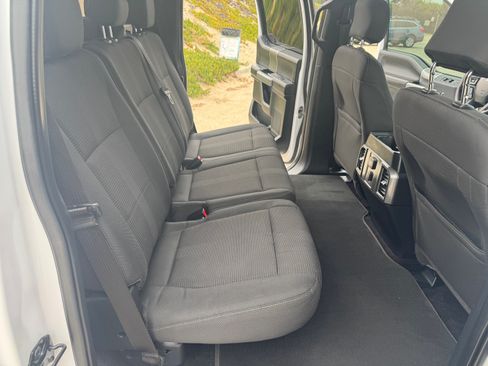 Used 2015 Ford F150 XLT w/ Equipment Group 302A Luxury RWD image 19