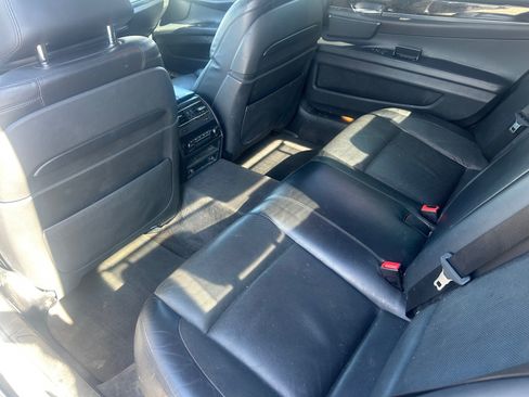 Used 2013 BMW 750Li image 12