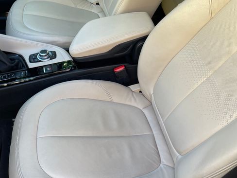 Used 2016 BMW X1 xDrive28i AWD/4WD image 5
