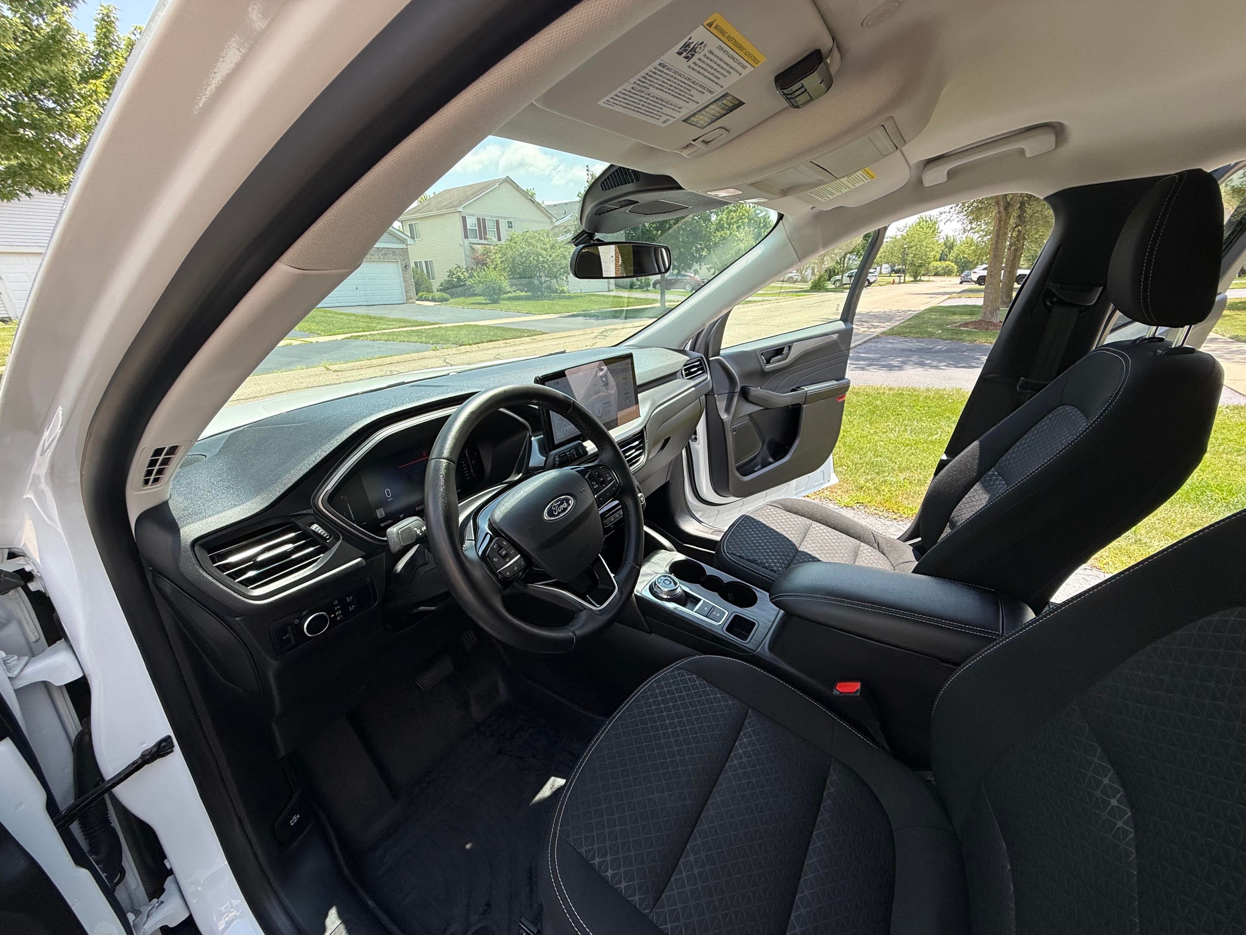 Used 2024 Ford Escape Active w/ Tech Pack #1 AWD/4WD image 15