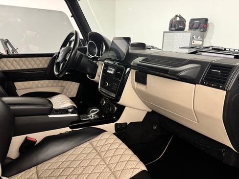 Used 2017 Mercedes-Benz G 63 AMG 4MATIC image 12