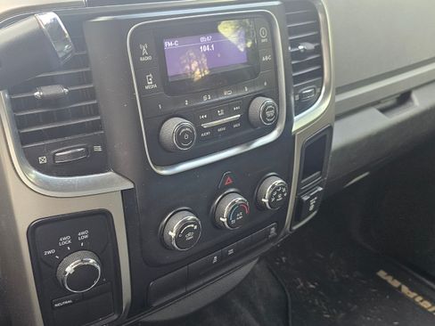 Used 2013 RAM 2500 SLT w/ Protection Group AWD/4WD image 20