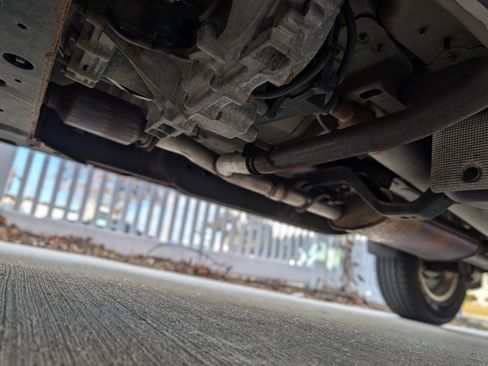 Used 2015 Nissan Frontier SV image 19