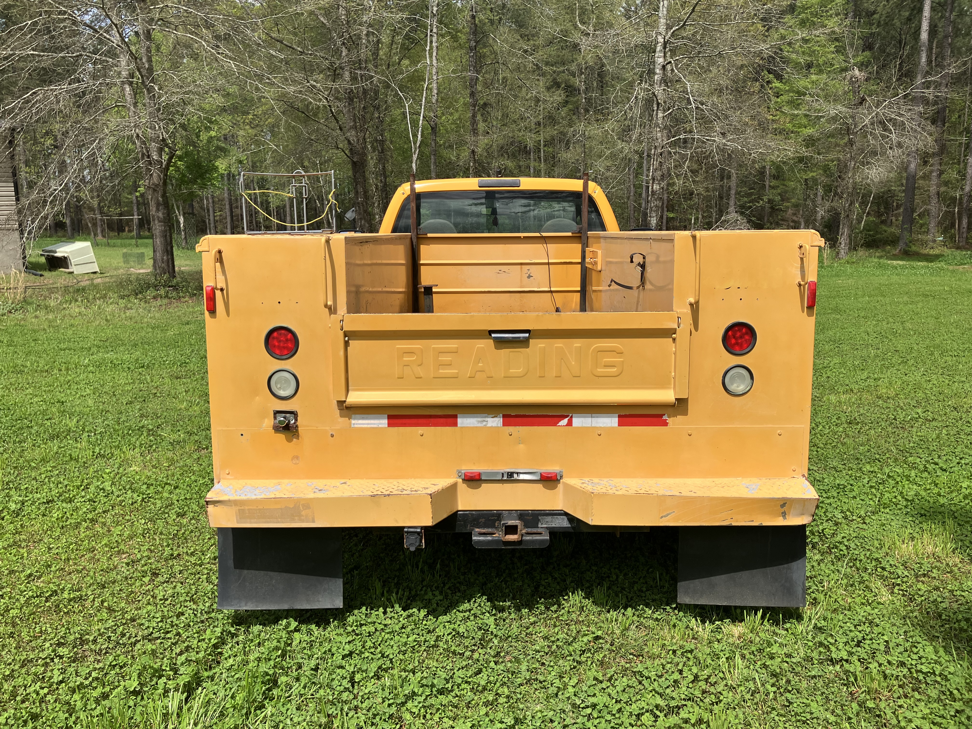 Used 2008 Ford F450 2WD Regular Cab Super Duty image 2