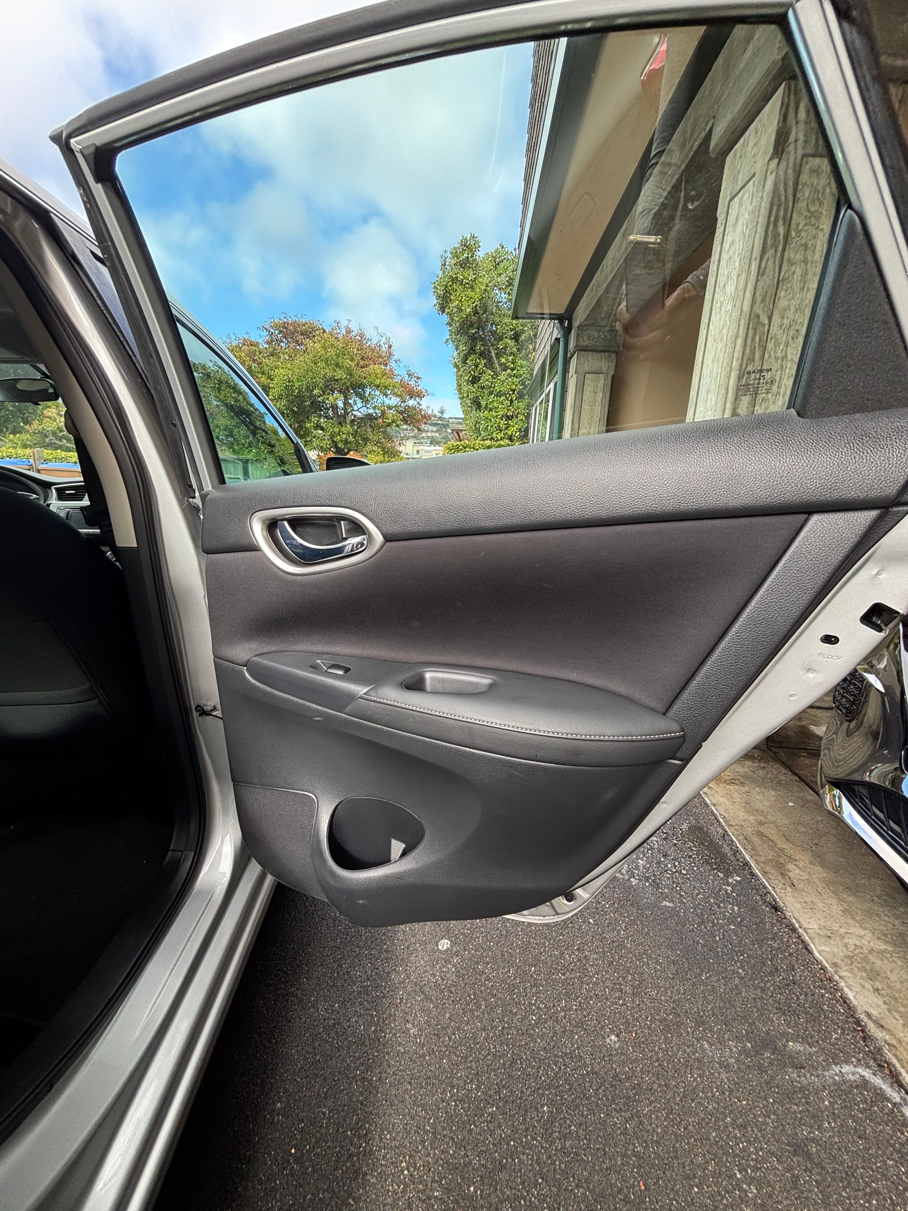 Used 2017 Nissan Sentra SV FWD image 10