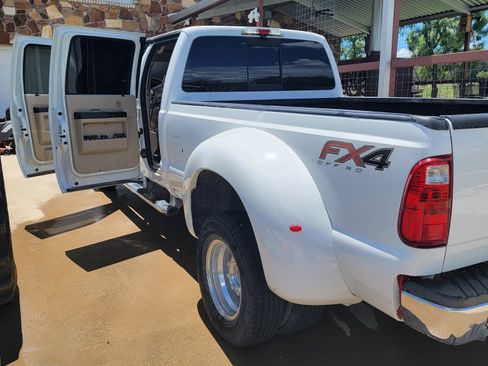 Used 2008 Ford F350 Lariat image 14