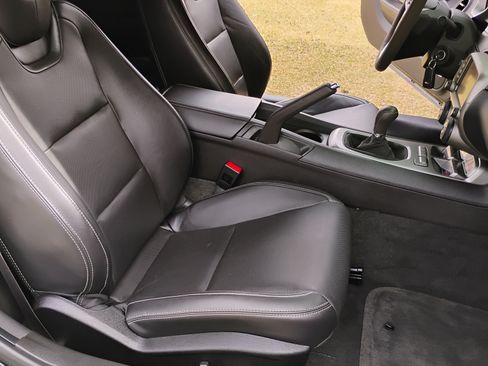 Used 2013 Chevrolet Camaro SS w/ SS Performance Package image 13