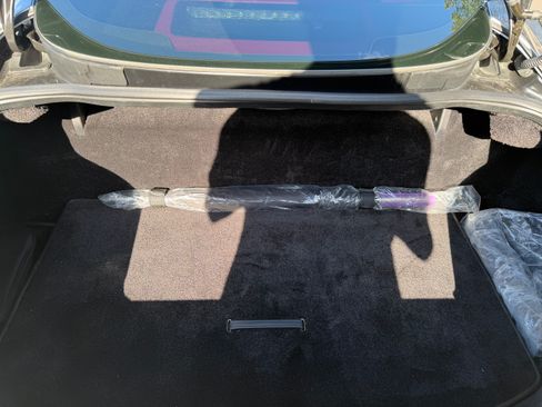 Used 2014 Aston Martin Vanquish Coupe image 29