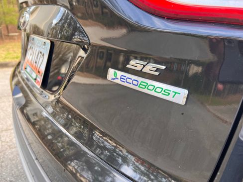 Used 2013 Ford Escape SE image 8