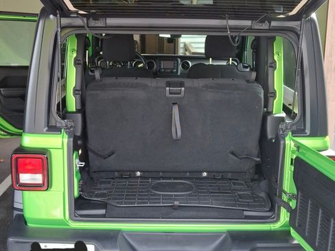 Used 2018 Jeep Wrangler Sport image 20