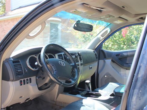 Used 2005 Toyota 4Runner Sport image 5