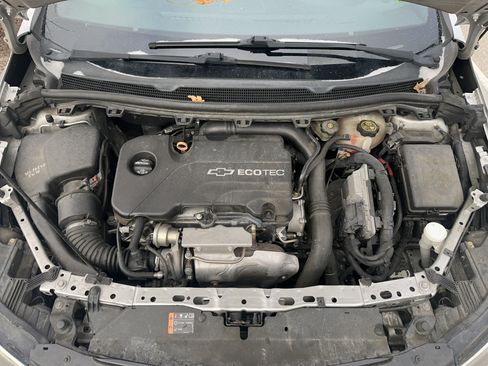 Used 2017 Chevrolet Cruze Premier image 15