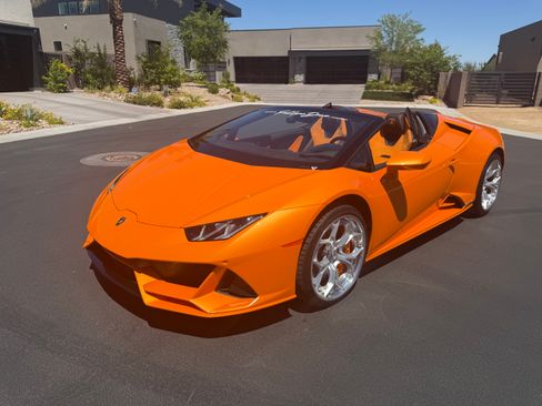 Used 2023 Lamborghini Huracan EVO AWD/4WD image 27