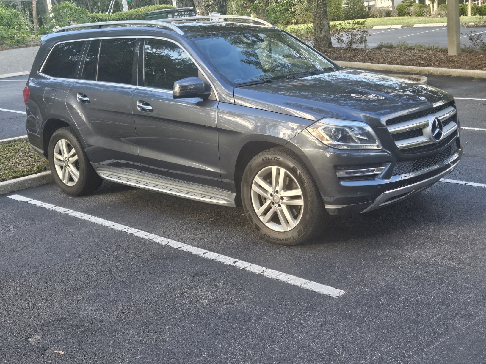 Used 2016 Mercedes-Benz GL 450 4MATIC image 1