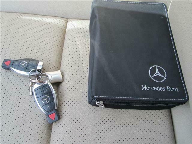 Used 2010 Mercedes-Benz C 300 Sedan image 12