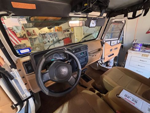 Used 1997 Jeep Wrangler Sport image 19