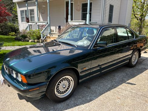 Used 1995 BMW 525i Sedan RWD image 6