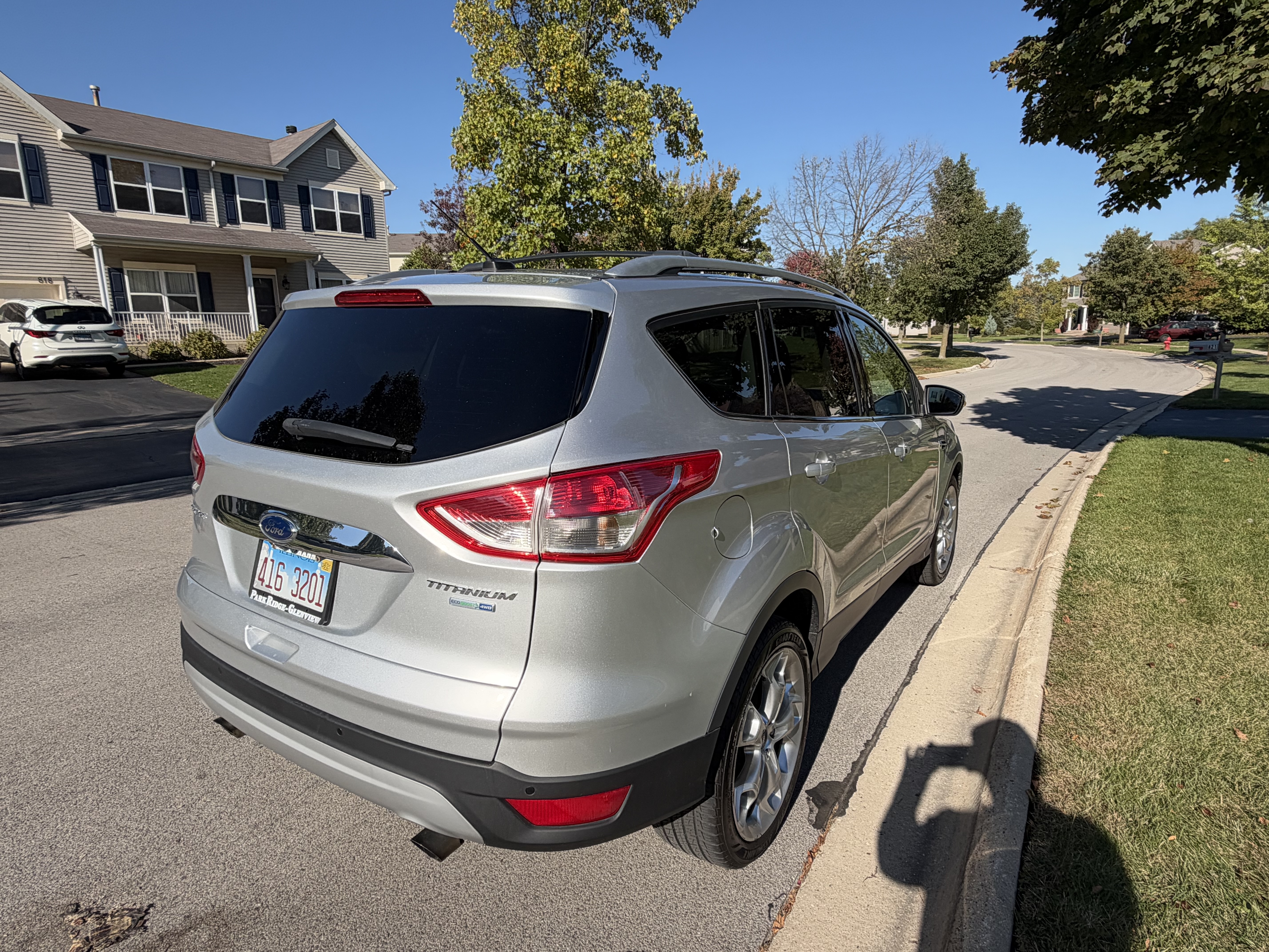 Used 2015 Ford Escape Titanium w/ Equipment Group 301A AWD/4WD image 6