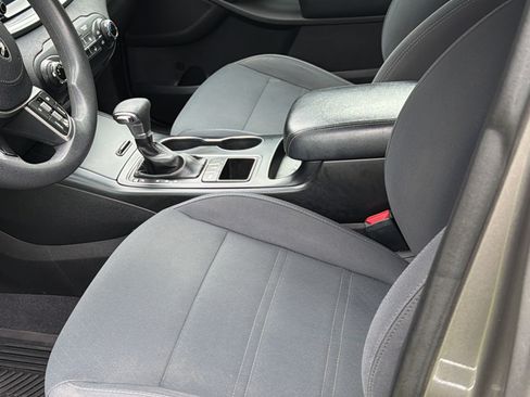 Used 2019 Kia Sorento AWD image 9