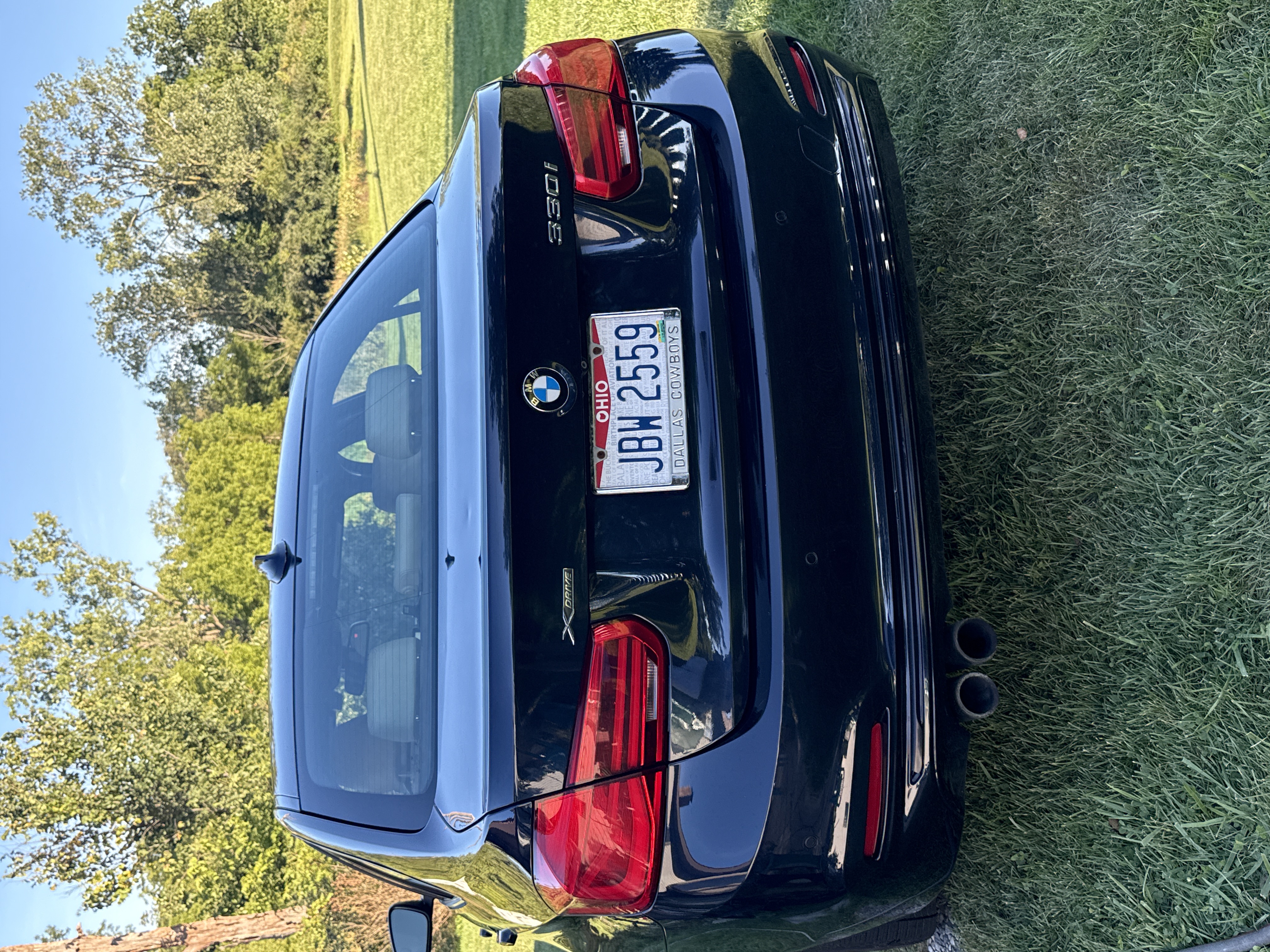 Used 2017 BMW 330i xDrive Sedan AWD/4WD image 9