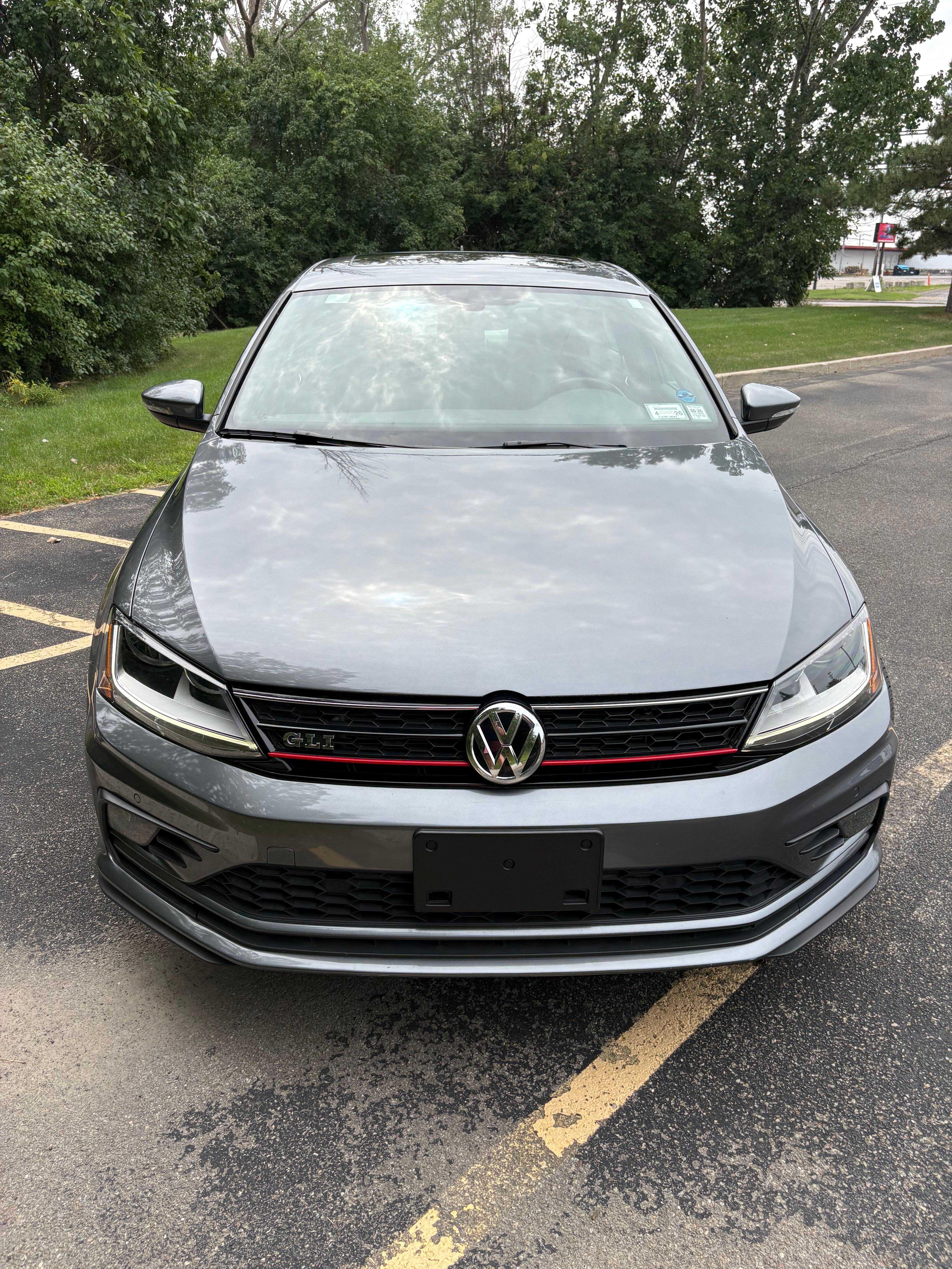 Used 2017 Volkswagen Jetta GLI FWD image 4