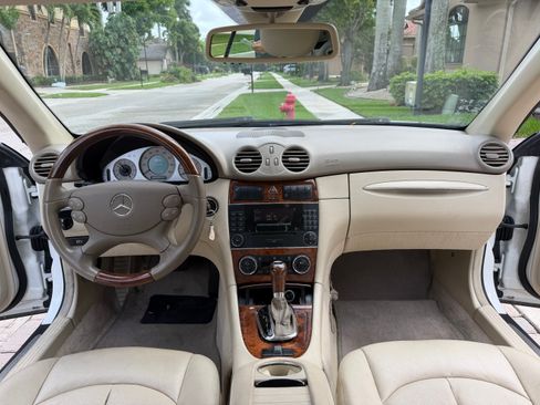 Used 2006 Mercedes-Benz CLK 500 Cabriolet w/ Premium Pkg image 14