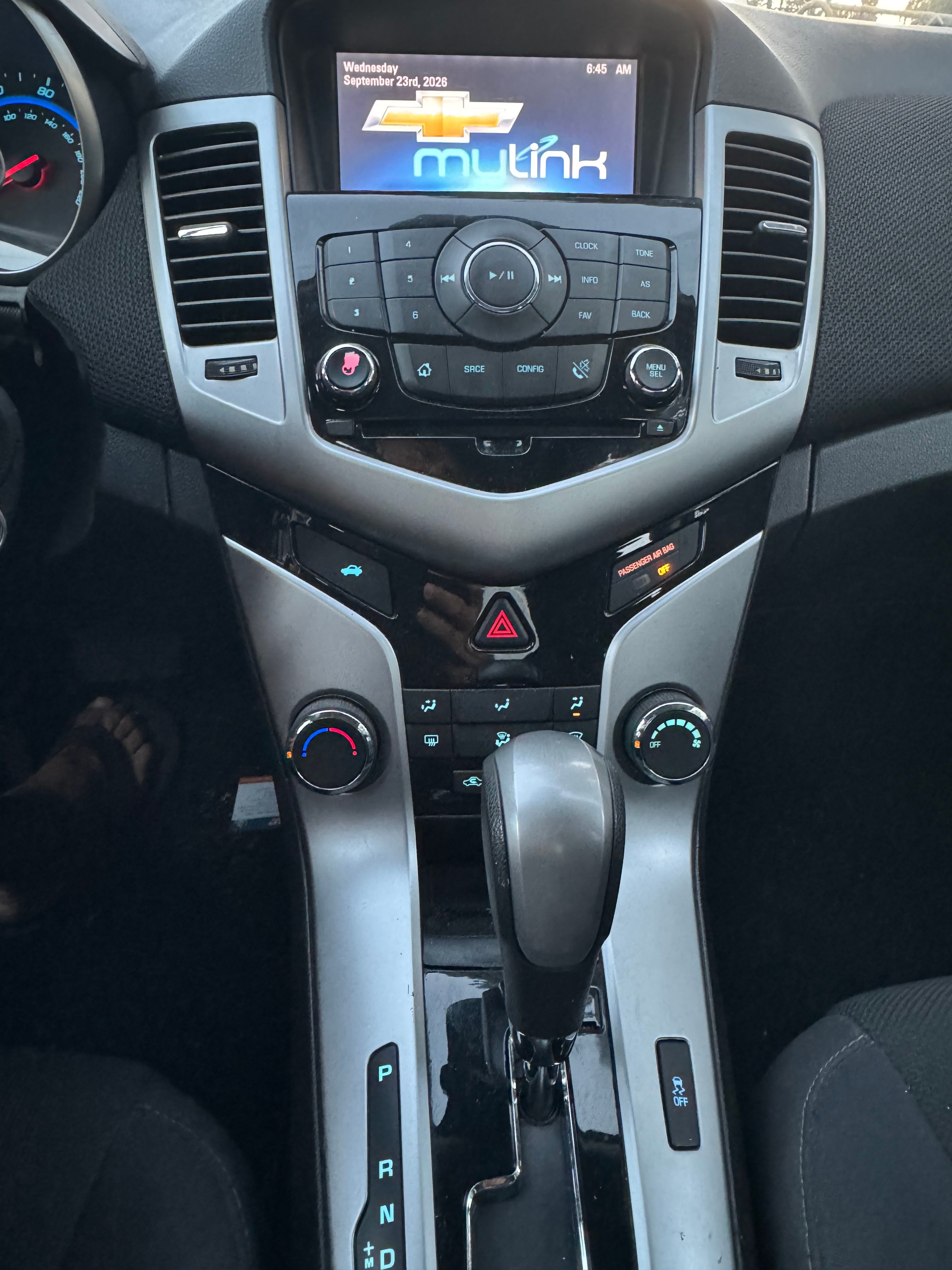 Used 2016 Chevrolet Cruze LT FWD image 6