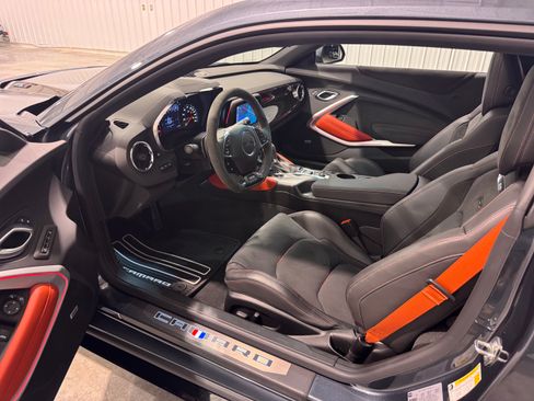 Used 2023 Chevrolet Camaro ZL1 RWD image 5