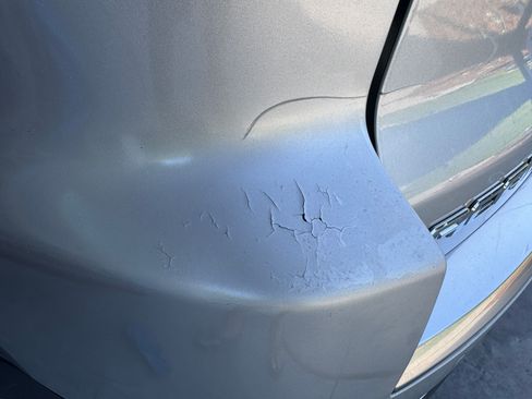 Used 2014 GMC Acadia SLT image 26